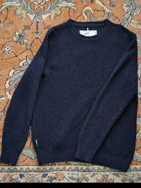 Men’s Navy Textured Crewneck Sweater